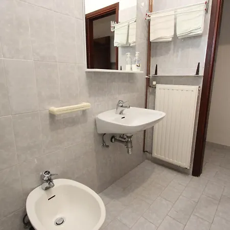 Sasa B4 - Hr-11069-01 By Interhome * Porec